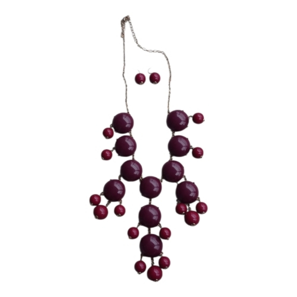 Chunky Bib Necklace With Cascading Garnet Faceted Stones & Earring Set.   #102